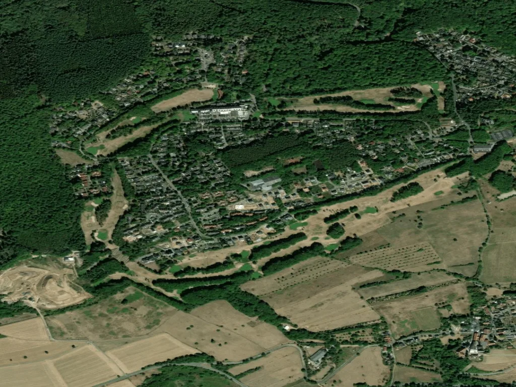 Letecký pohled na Golfanlage Stromberg Schindeldorf