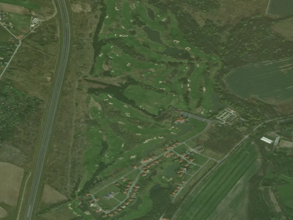 Letecký pohled na Toya Golf and Country Club