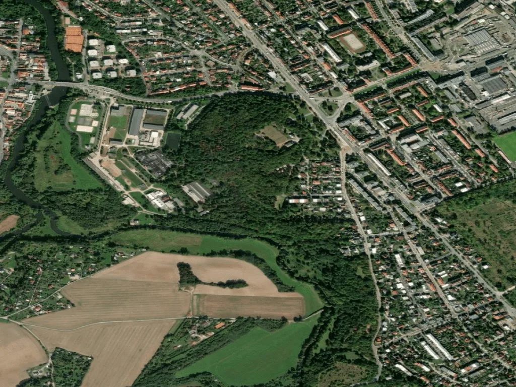 Letecký pohled na Discgolfové hřiště Homolka