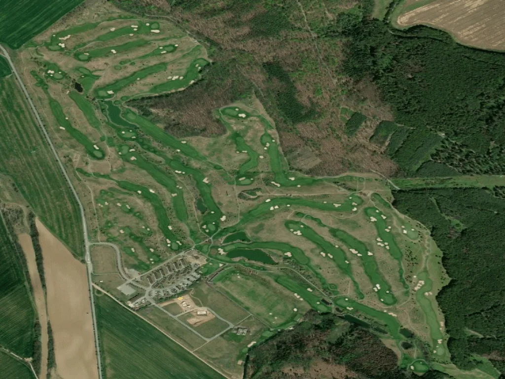 Letecký pohled na Golfclub Kaskáda Brno