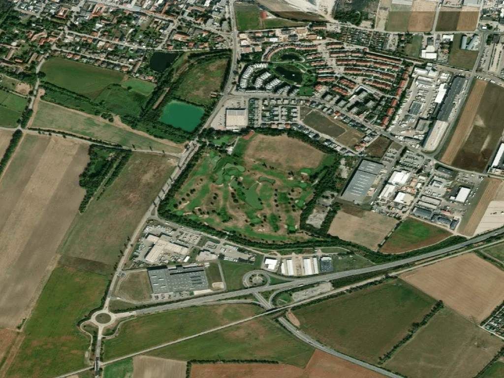 Letecký pohled na Golfclub Leopoldsdorf