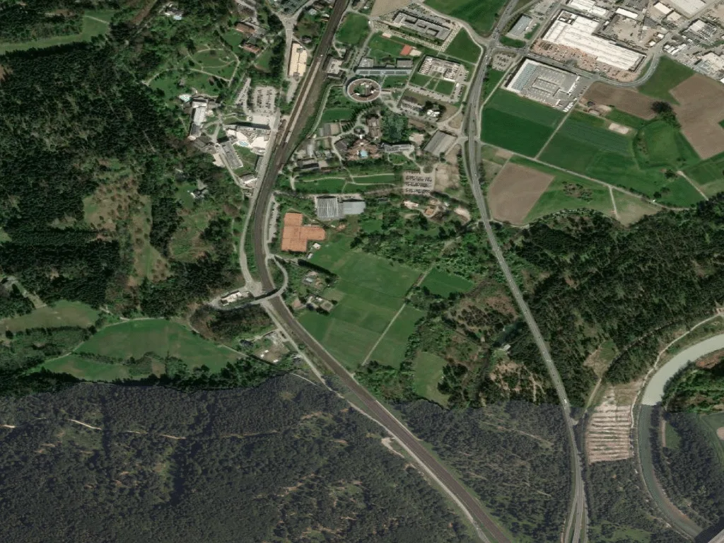 Letecký pohled na Driving Range Sportpark Warmbad Villach