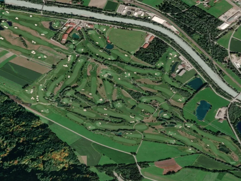 Letecký pohled na Golfclub Dolomitengolf