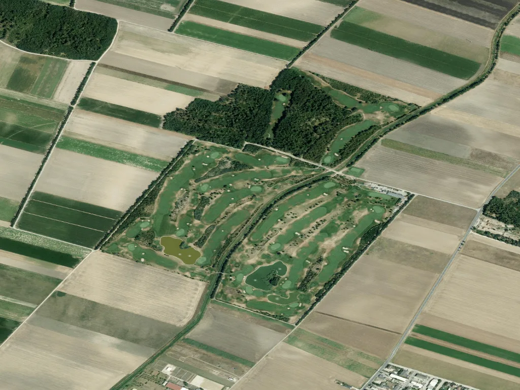 Letecký pohled na GolfClub GolfRange Bockfließ