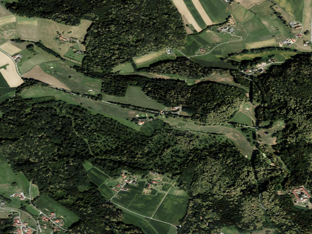 Letecký pohled na Golfclub Bad Gleichenberg