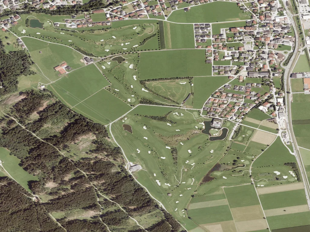 Letecký pohled na Golfclub Zillertal Uderns