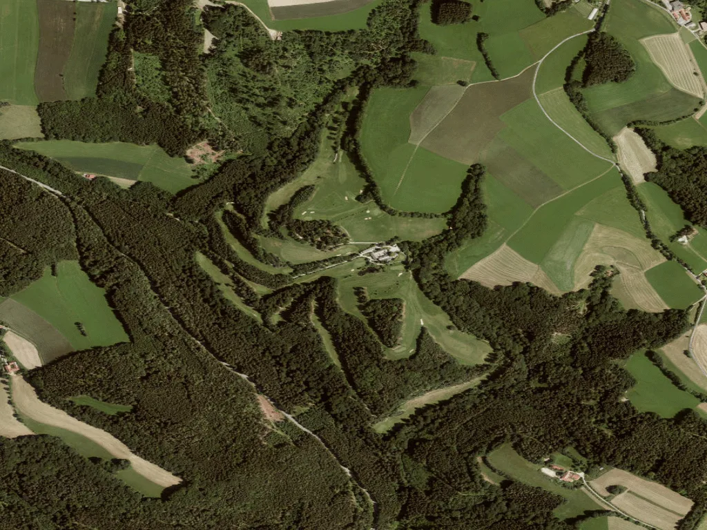 Letecký pohled na Golf Eldorado - Bucklige Welt