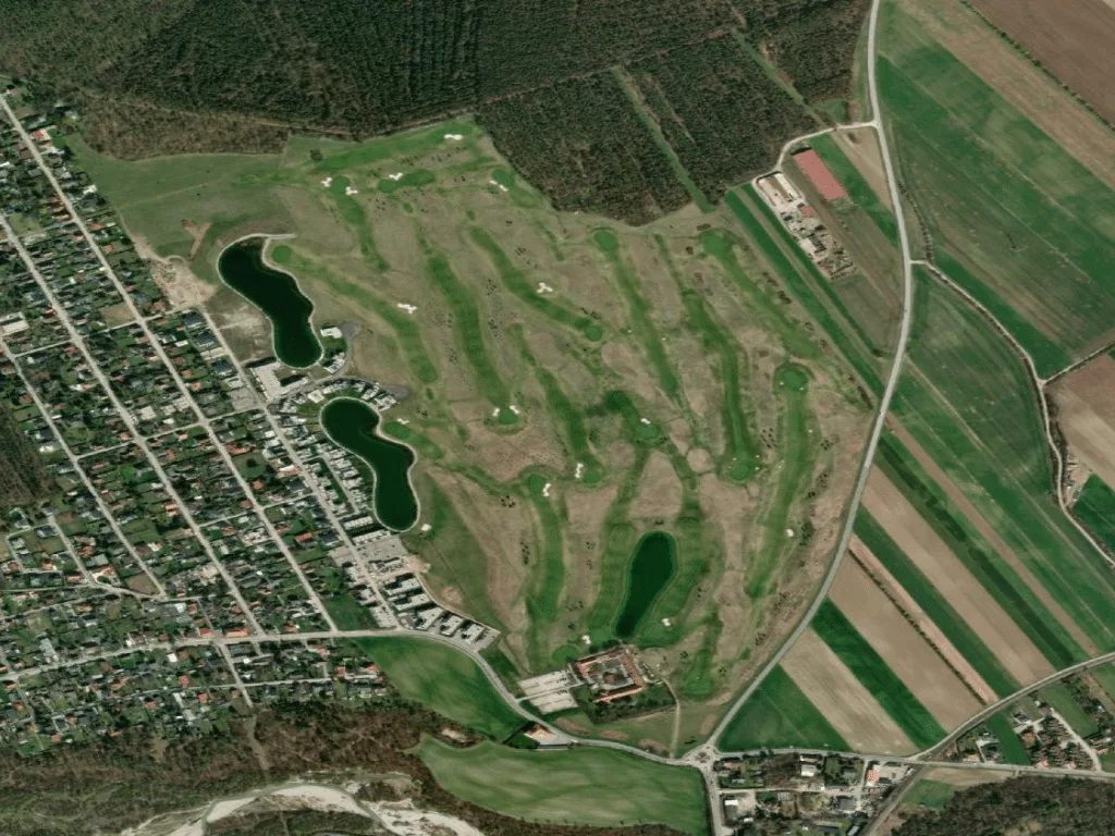 Letecký pohled na Linsberg Golf