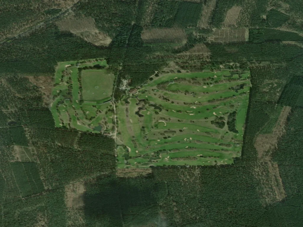 Letecký pohled na Golfplatz Kallin