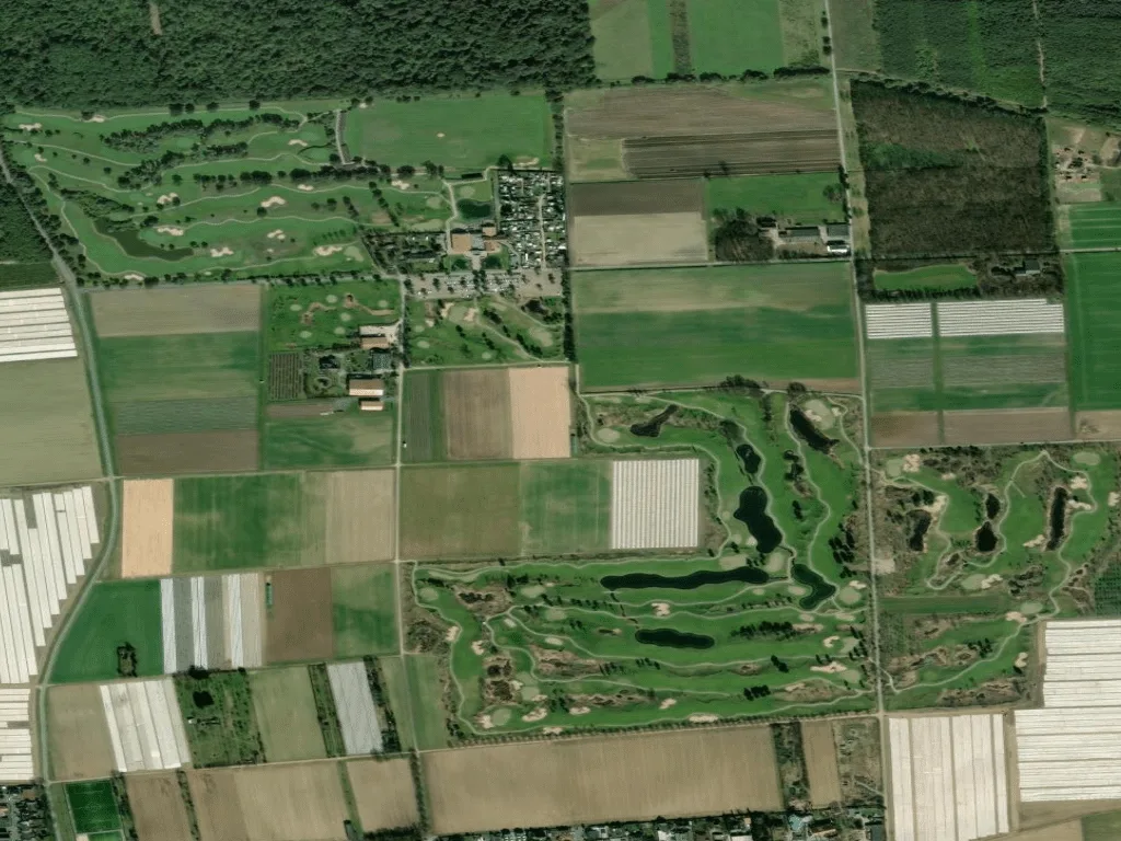 Letecký pohled na Golfpark Bachgrung