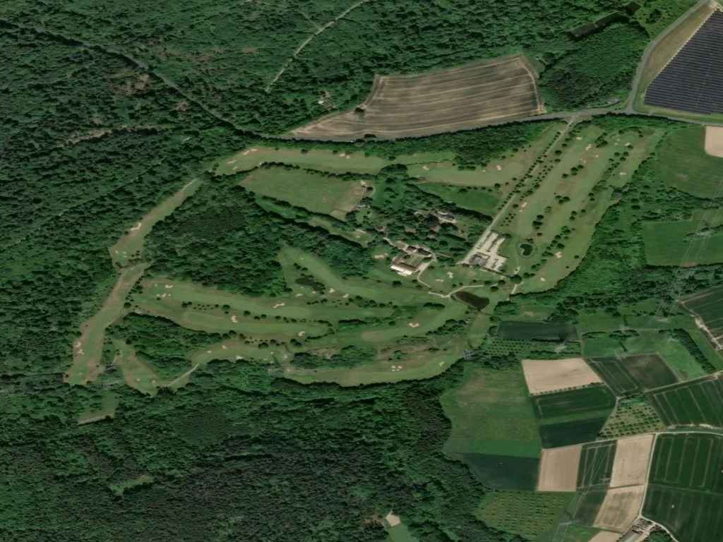 Letecký pohled na Golfclub Hof Trages
