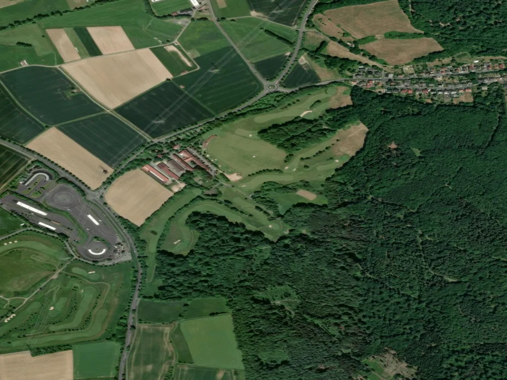 Letecký pohled na Golfpark Gut Hühnerhof (9 Loch) / Golf-Club Gründau