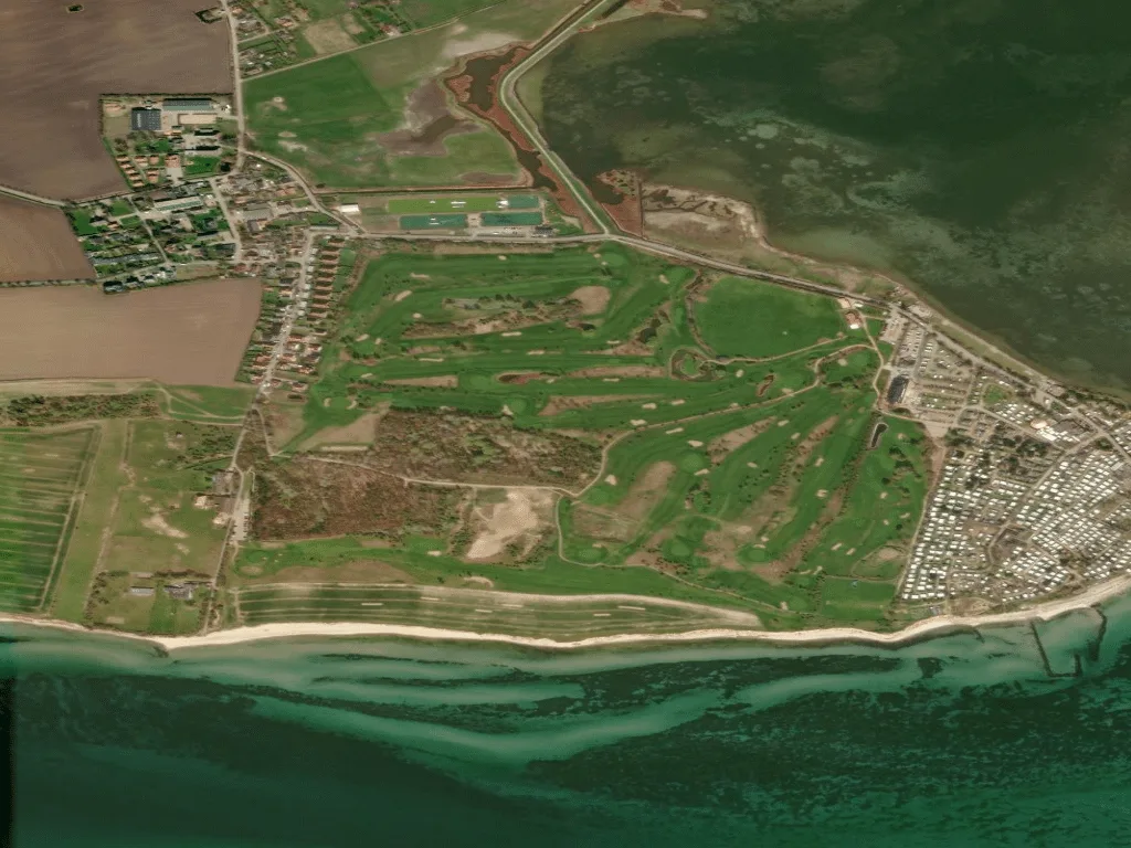 Letecký pohled na Golfplatz Wulfener Hals