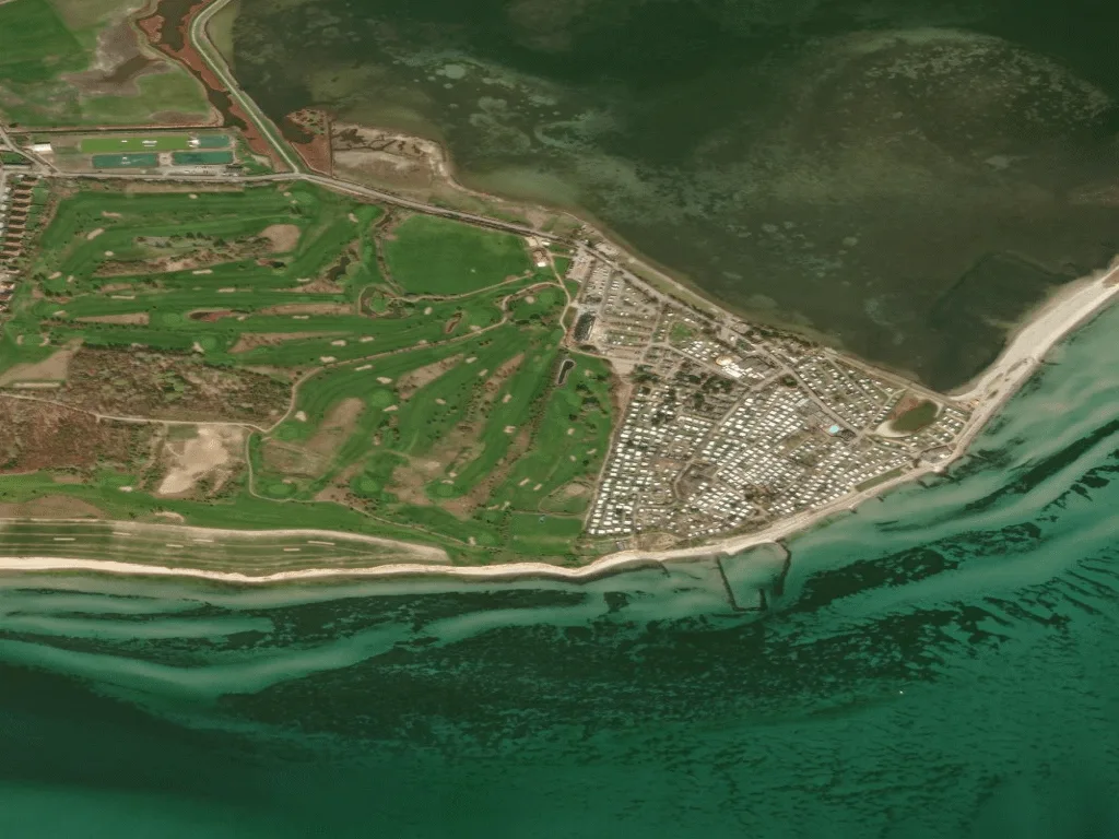 Letecký pohled na Golf-Kurzloch-Platz Wulfener Hals