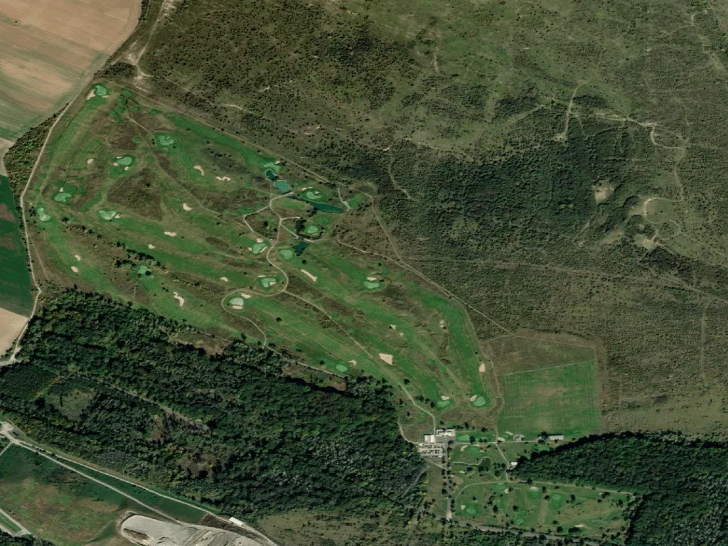 Golf Resort Paradise Benátky nad Jizerou, Česko
