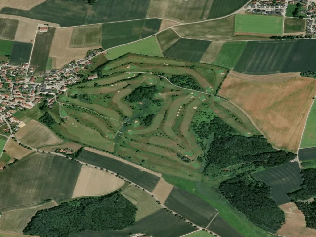 Letecký pohled na Golfanlage Tegernbach