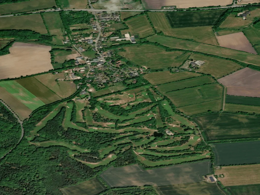 Letecký pohled na Öffentlicher 6-Loch Kurzplatz