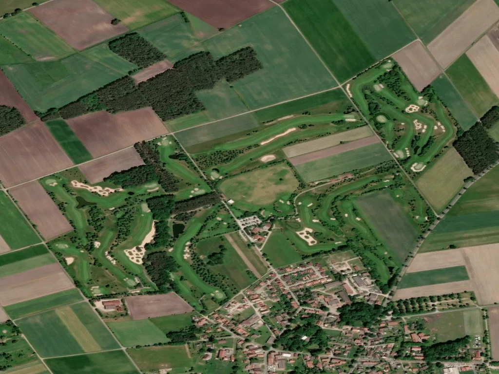 Letecký pohled na Golfplatz am Steinhuder Meer