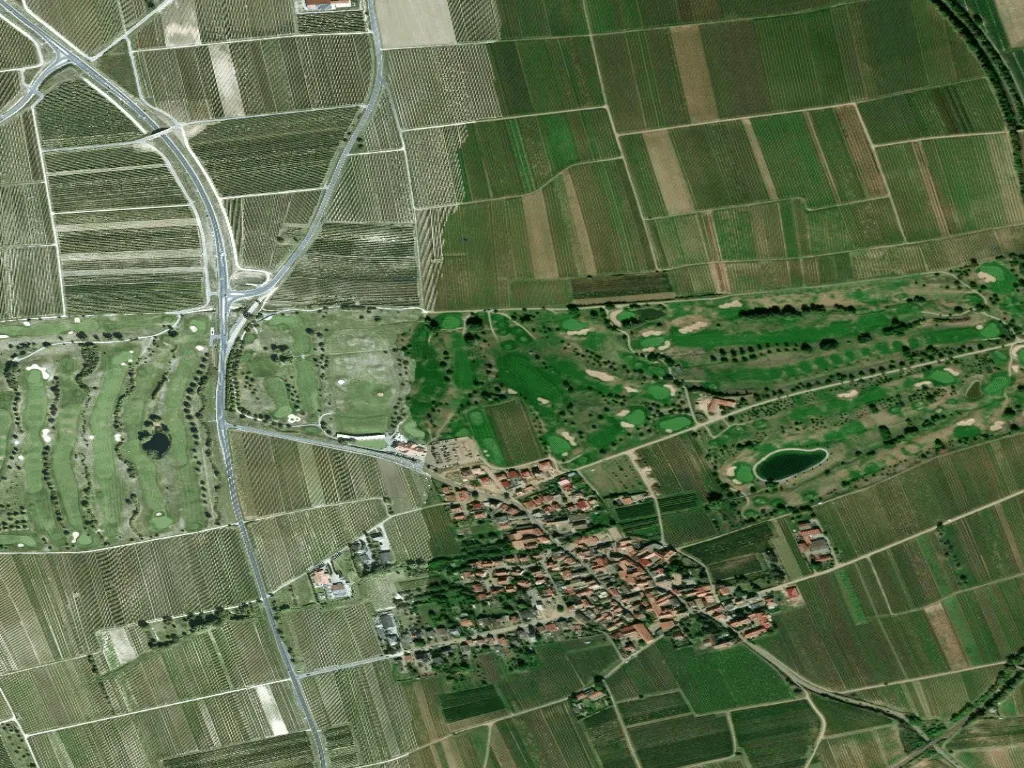 Letecký pohled na Golfgarten Deutsche Weinstraße