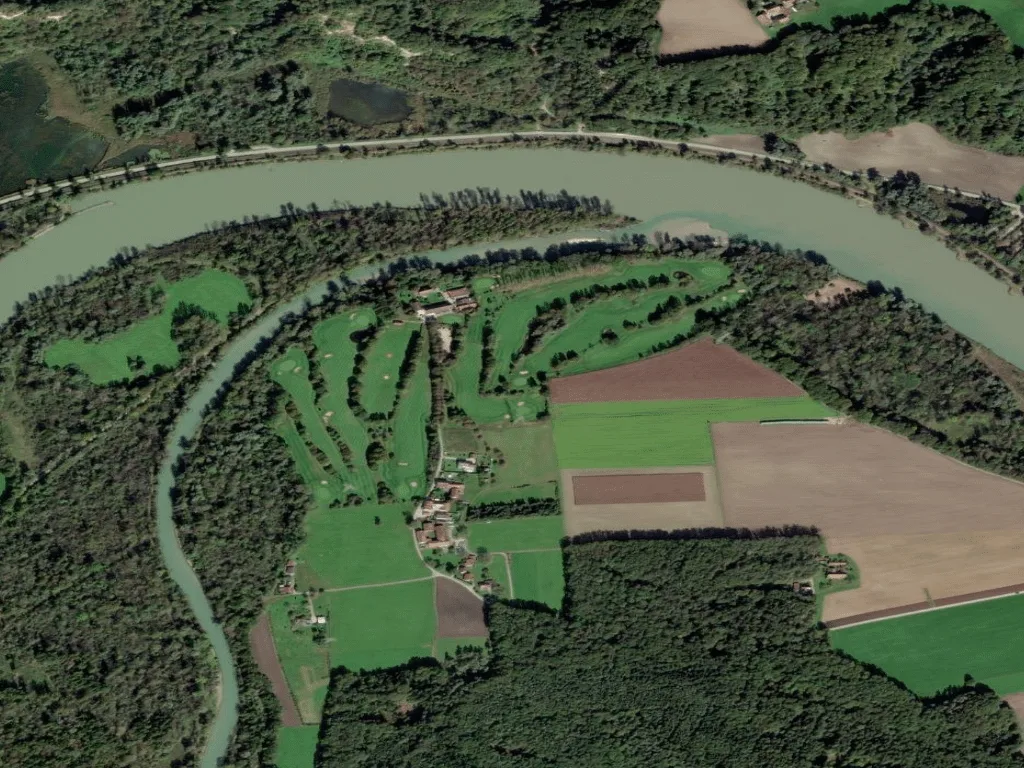 Letecký pohled na Golfclub Altötting-Burghausen - Anlage Falkenhof