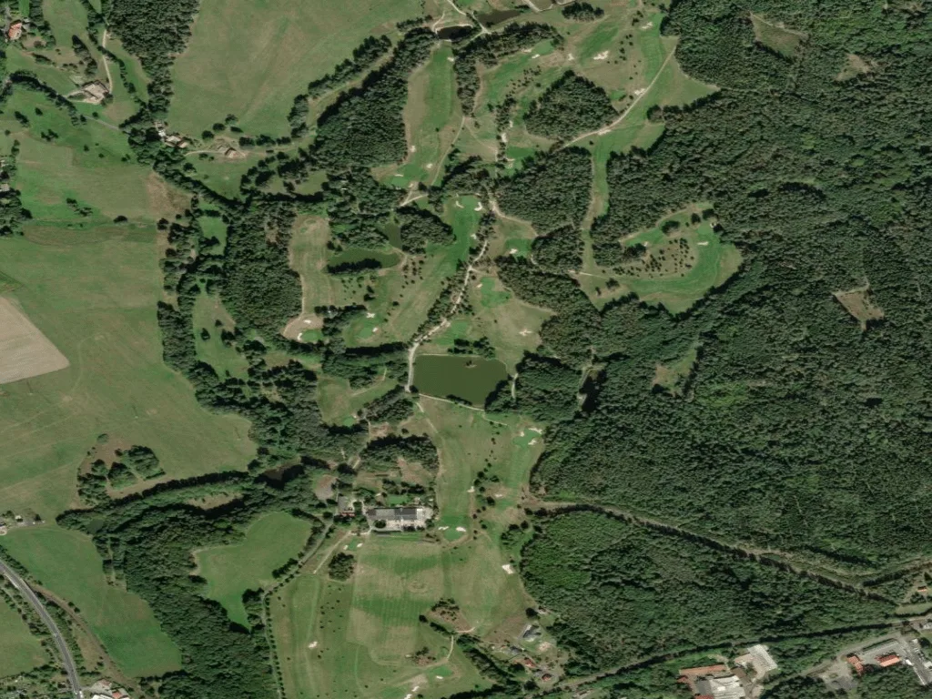 Letecký pohled na Golf Resort Františkovy Lázně