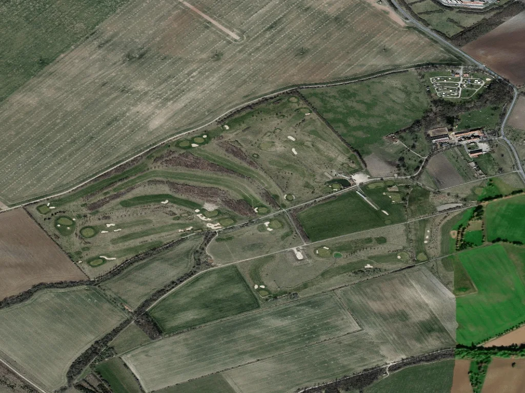 Letecký pohled na Thüringer Golfclub "Drei Gleichen" Mühlberg