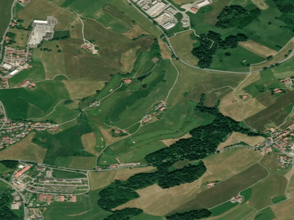 Letecký pohled na Golfplatz Scheidegg